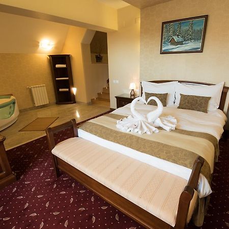 Edelweiss Poiana Hotels Пояна-Брашов Экстерьер фото
