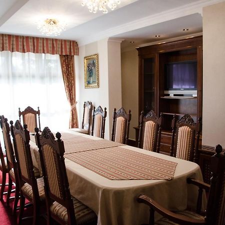Edelweiss Poiana Hotels Пояна-Брашов Экстерьер фото
