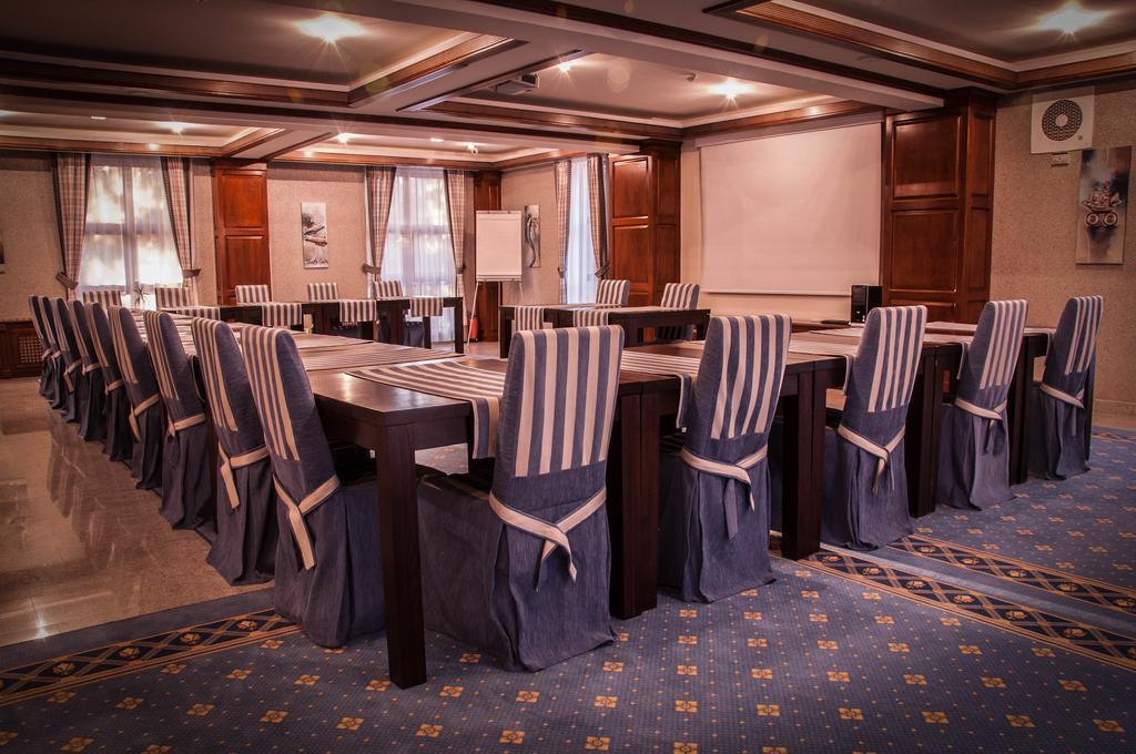 Edelweiss Poiana Hotels Пояна-Брашов Экстерьер фото