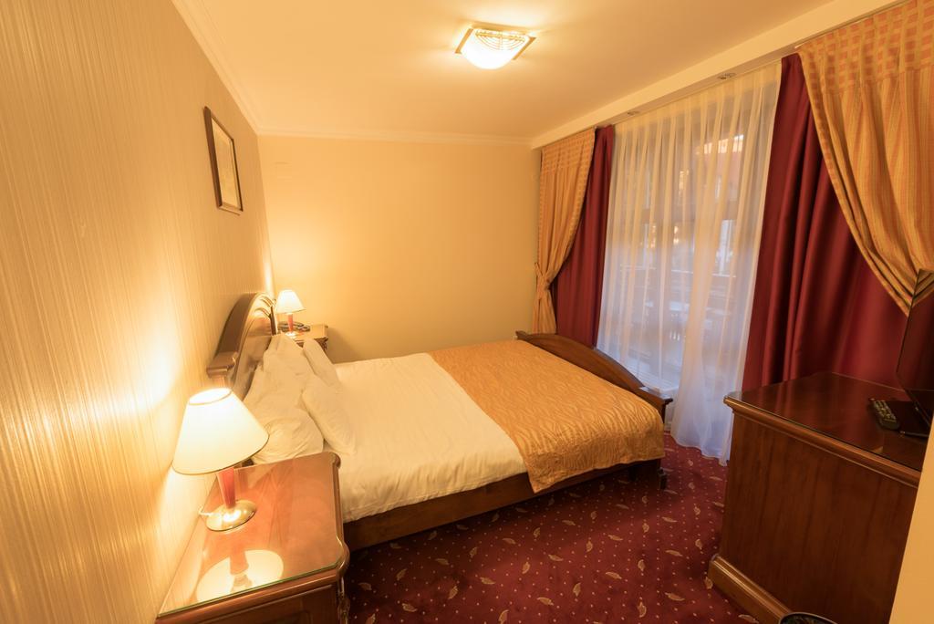 Edelweiss Poiana Hotels Пояна-Брашов Номер фото