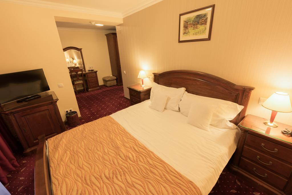 Edelweiss Poiana Hotels Пояна-Брашов Номер фото