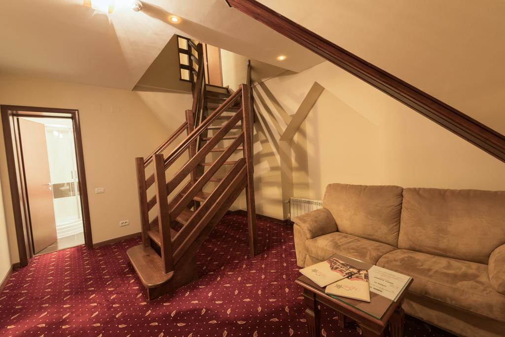 Edelweiss Poiana Hotels Пояна-Брашов Экстерьер фото