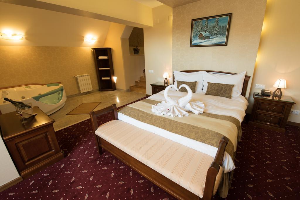 Edelweiss Poiana Hotels Пояна-Брашов Экстерьер фото