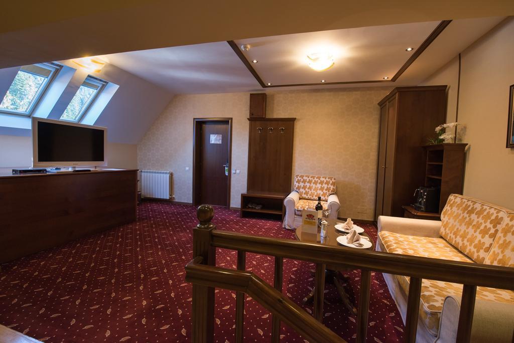 Edelweiss Poiana Hotels Пояна-Брашов Экстерьер фото