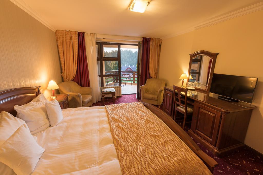 Edelweiss Poiana Hotels Пояна-Брашов Экстерьер фото